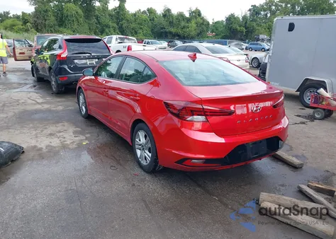 2020 Hyundai Elantra Sel z USA, uszkodzony, nr VIN 5NPD84LF6LH555382